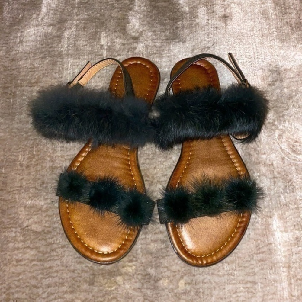 Forever Sling Back mink Fur Sandals size 5.5 forest green not yet preloved - Picture 2 of 6